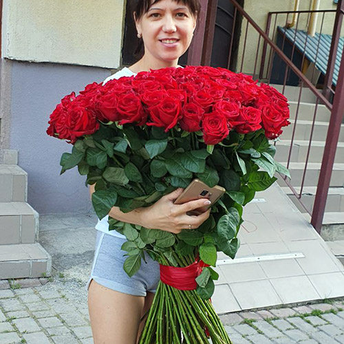 Фото товара 101 метровая роза в Мелитополе