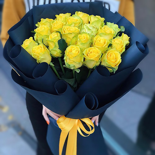 Фото товара Траурный букет жёлтых роз в Мелитополе